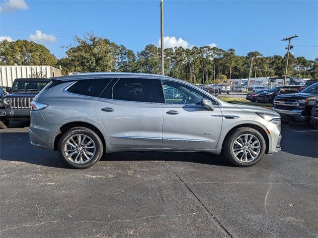 2024 Buick Enclave Avenir