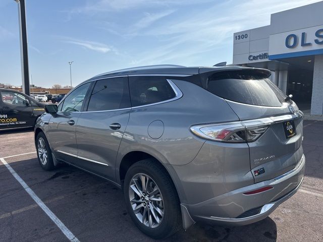 2024 Buick Enclave Avenir