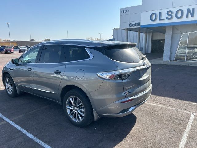 2024 Buick Enclave Avenir