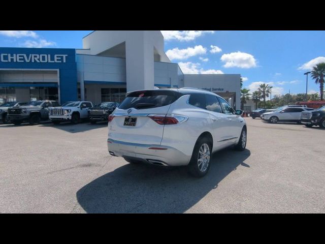 2024 Buick Enclave Essence