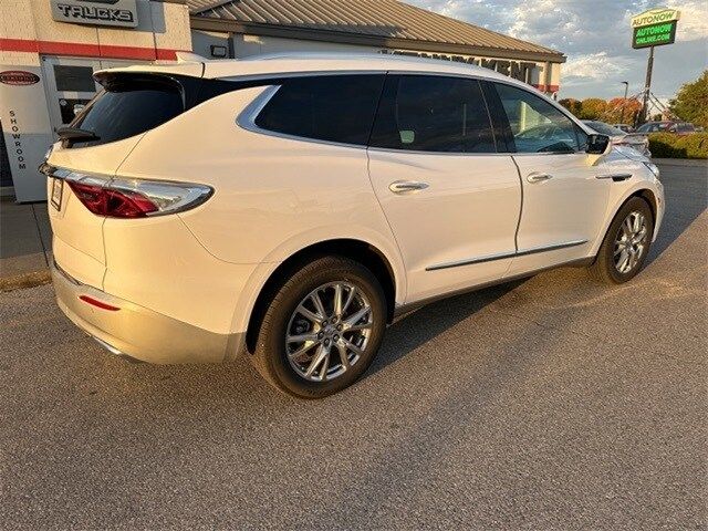 2024 Buick Enclave Premium