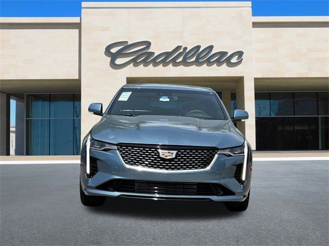 2024 Cadillac CT4 Luxury