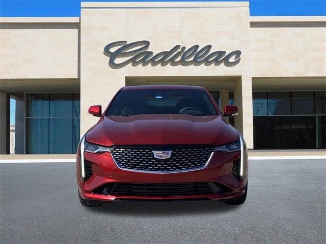 2024 Cadillac CT4 Luxury