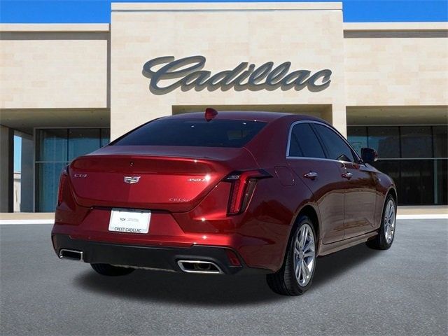 2024 Cadillac CT4 Luxury