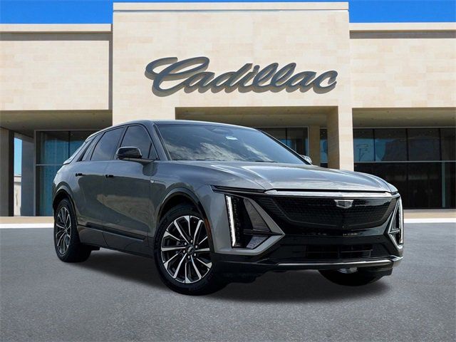 2024 Cadillac LYRIQ Sport