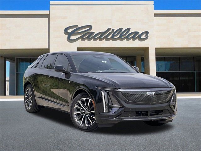 2024 Cadillac LYRIQ Sport