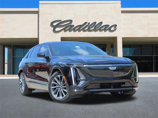 2024 Cadillac LYRIQ Sport