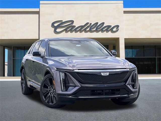 2024 Cadillac LYRIQ Sport