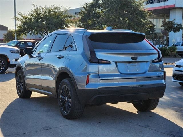 2024 Cadillac XT4 Luxury