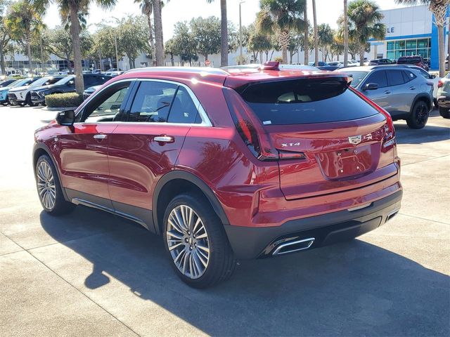 2024 Cadillac XT4 Premium Luxury