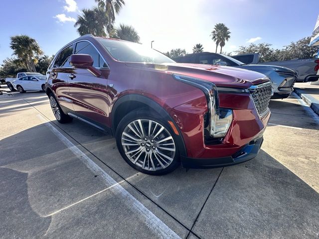 2024 Cadillac XT4 Premium Luxury