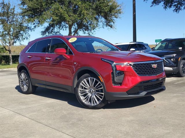 2024 Cadillac XT4 Premium Luxury