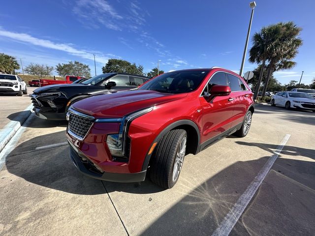 2024 Cadillac XT4 Premium Luxury