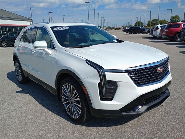 2024 Cadillac XT4 Premium Luxury