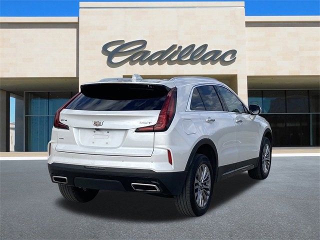 2024 Cadillac XT4 Premium Luxury