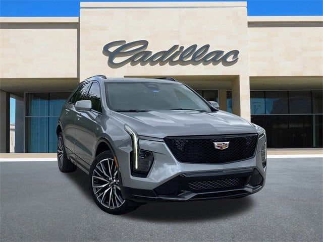 2024 Cadillac XT4 Sport