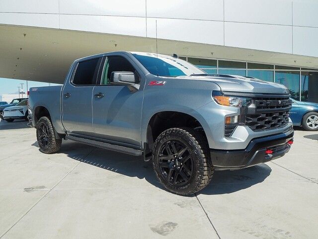 2024 Chevrolet Silverado 1500 Custom Trail Boss