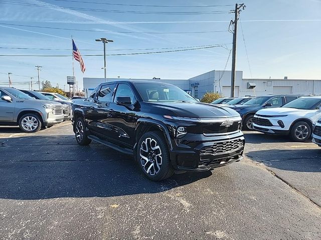 2024 Chevrolet Silverado EV RST