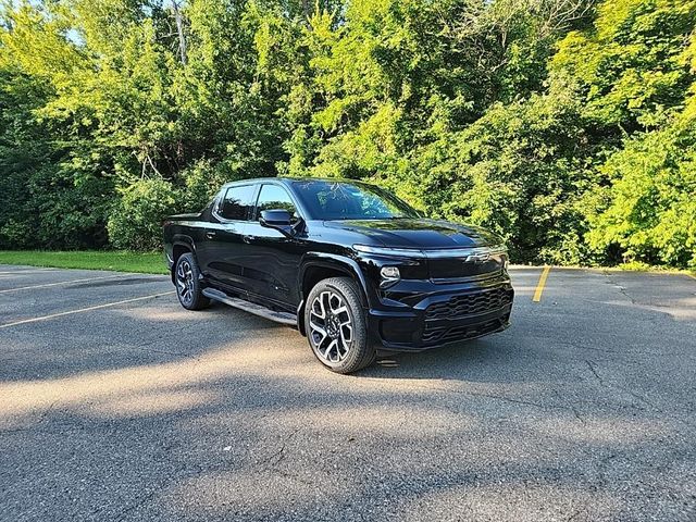 2024 Chevrolet Silverado EV RST