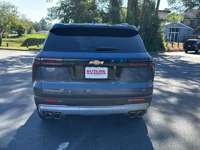 2024 Chevrolet Traverse FWD LT