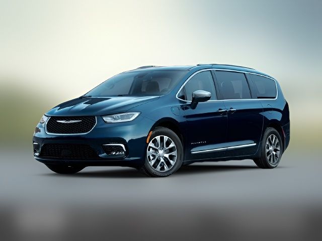 2024 Chrysler Pacifica Hybrid Pinnacle