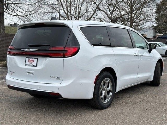 2024 Chrysler Pacifica Limited