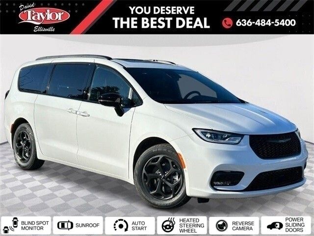 2024 Chrysler Pacifica Hybrid Premium S Appearance Pkg