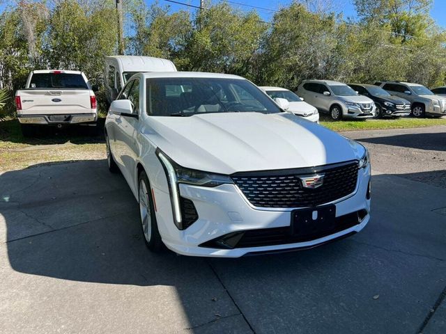 2024 Cadillac CT4 Luxury