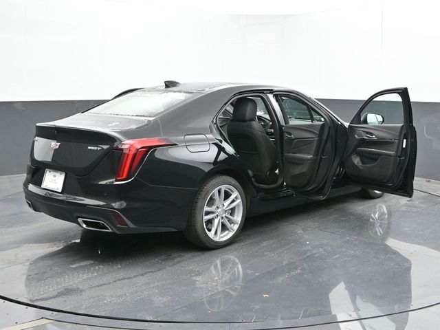 2024 Cadillac CT4 Luxury