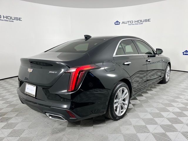 2024 Cadillac CT4 Luxury