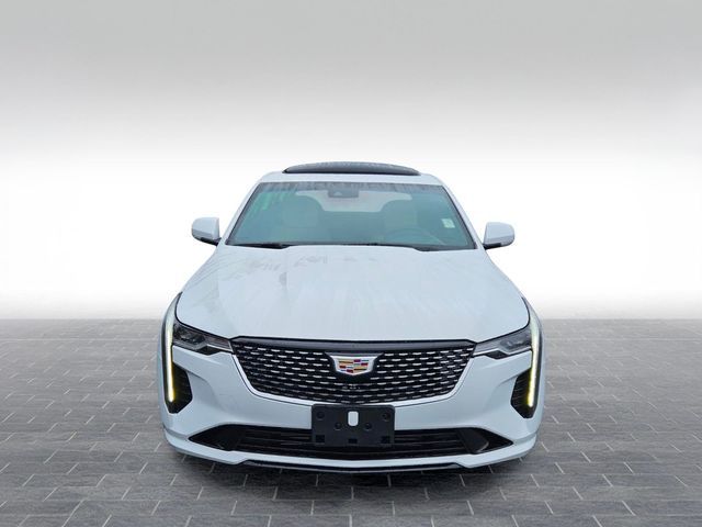 2024 Cadillac CT4 Luxury