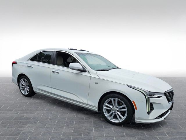 2024 Cadillac CT4 Luxury