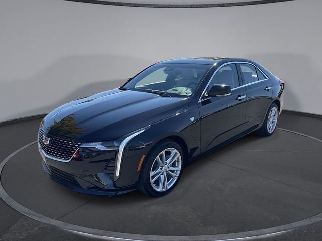 2024 Cadillac CT4 Luxury