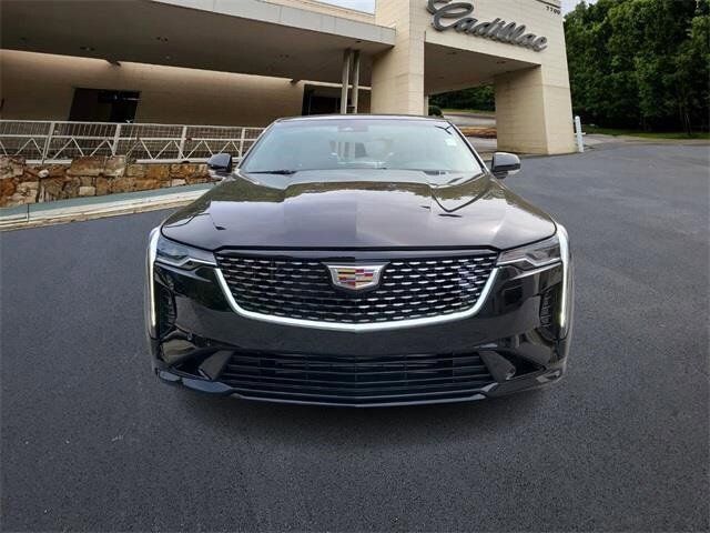 2024 Cadillac CT4 Luxury