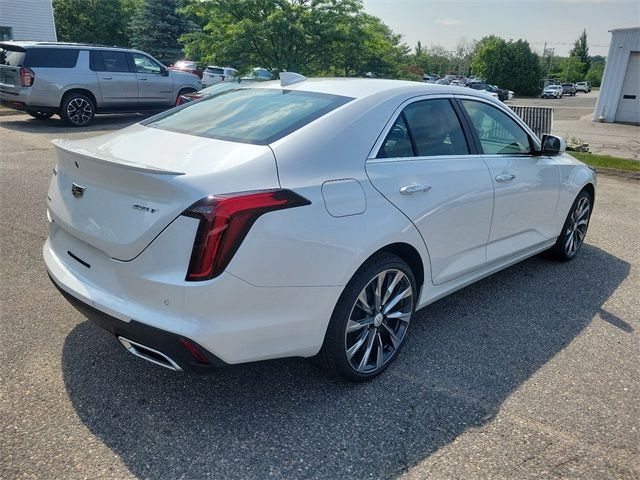 2024 Cadillac CT4 Luxury