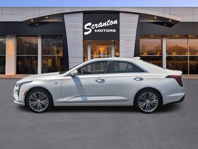 2024 Cadillac CT4 Premium Luxury