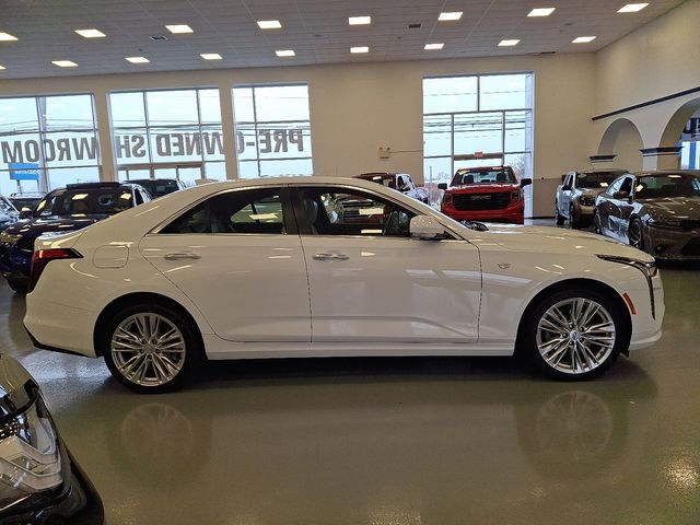 2024 Cadillac CT4 Premium Luxury