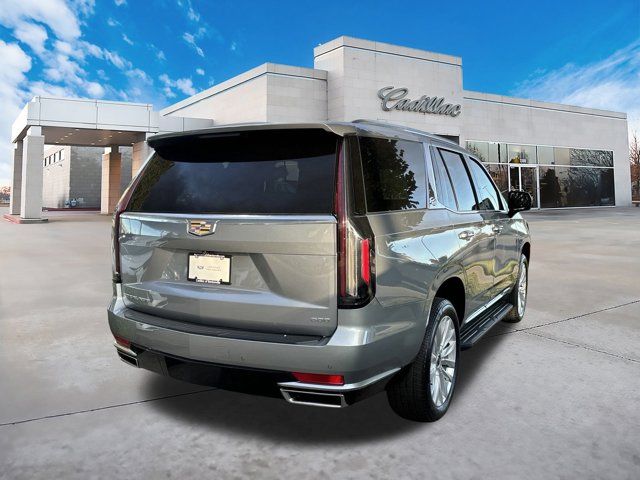 2024 Cadillac Escalade 4WD Luxury