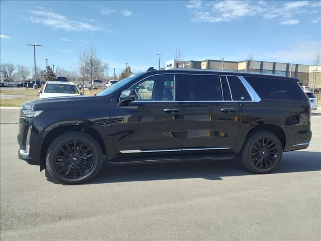 2024 Cadillac Escalade ESV 4WD Premium Luxury