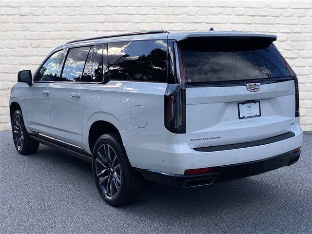 2024 Cadillac Escalade ESV 4WD Sport