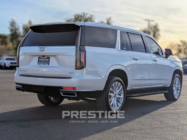 2024 Cadillac Escalade ESV 4WD Luxury