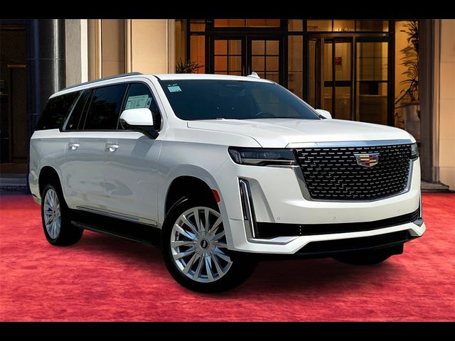 2024 Cadillac Escalade ESV 4WD Luxury