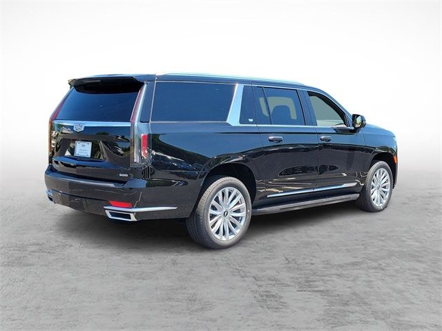 2024 Cadillac Escalade ESV 4WD Luxury