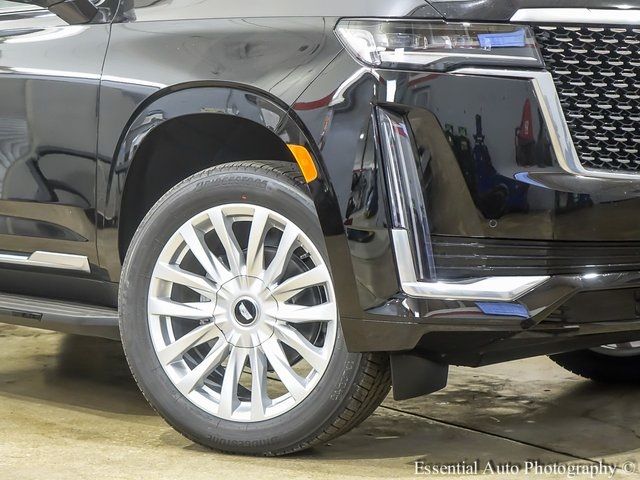 2024 Cadillac Escalade ESV 4WD Luxury