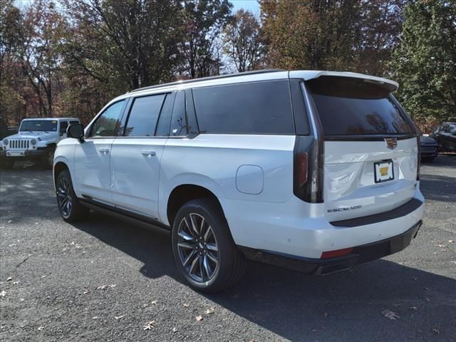 2024 Cadillac Escalade ESV 4WD Sport Platinum