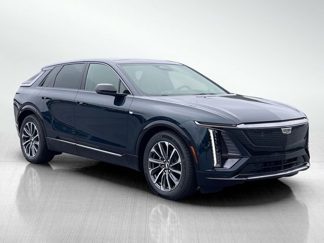 2024 Cadillac LYRIQ Sport