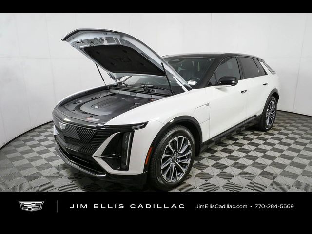 2024 Cadillac LYRIQ Luxury
