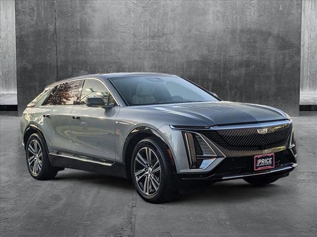 2024 Cadillac LYRIQ Luxury