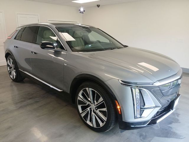 2024 Cadillac LYRIQ Luxury