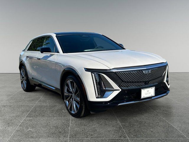 2024 Cadillac LYRIQ Luxury